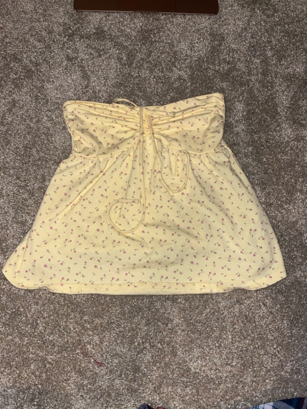 Hollister Strapless Yellow Floral Babydoll Tube top